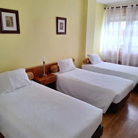 Mafra Guest House 3*