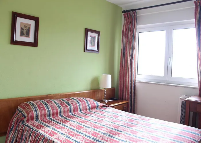 Mafra Guest House 3*